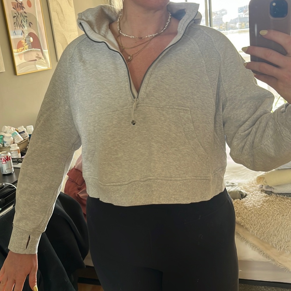 Lululemon Heather grey scuba half zip